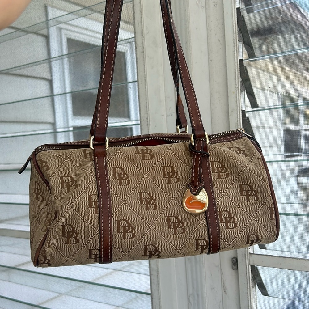 Dooney & Bourke vintage shoulder bag